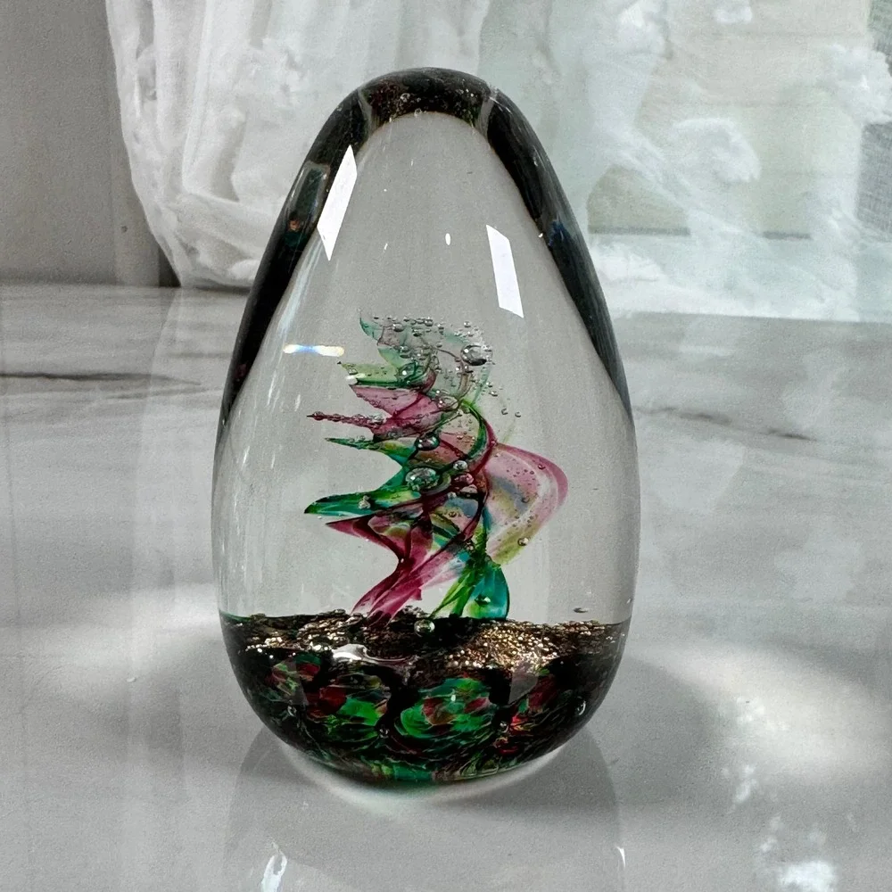 Selkirk Glass Scotland Paperweight Emerald Dance 1993‎ Handmade Art Glass Signed